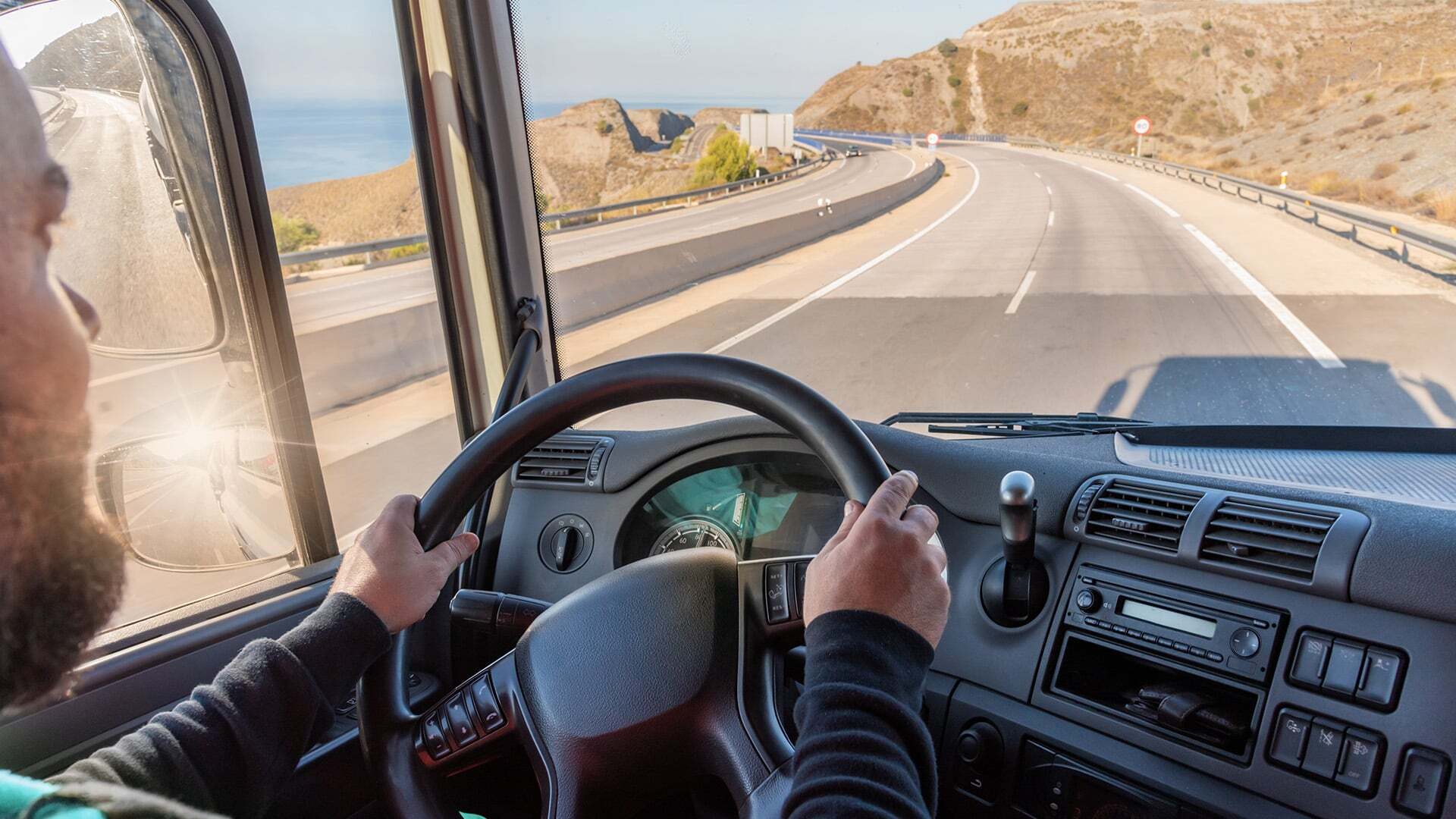 Insurance for Independent Contractors in the Trucking Industry