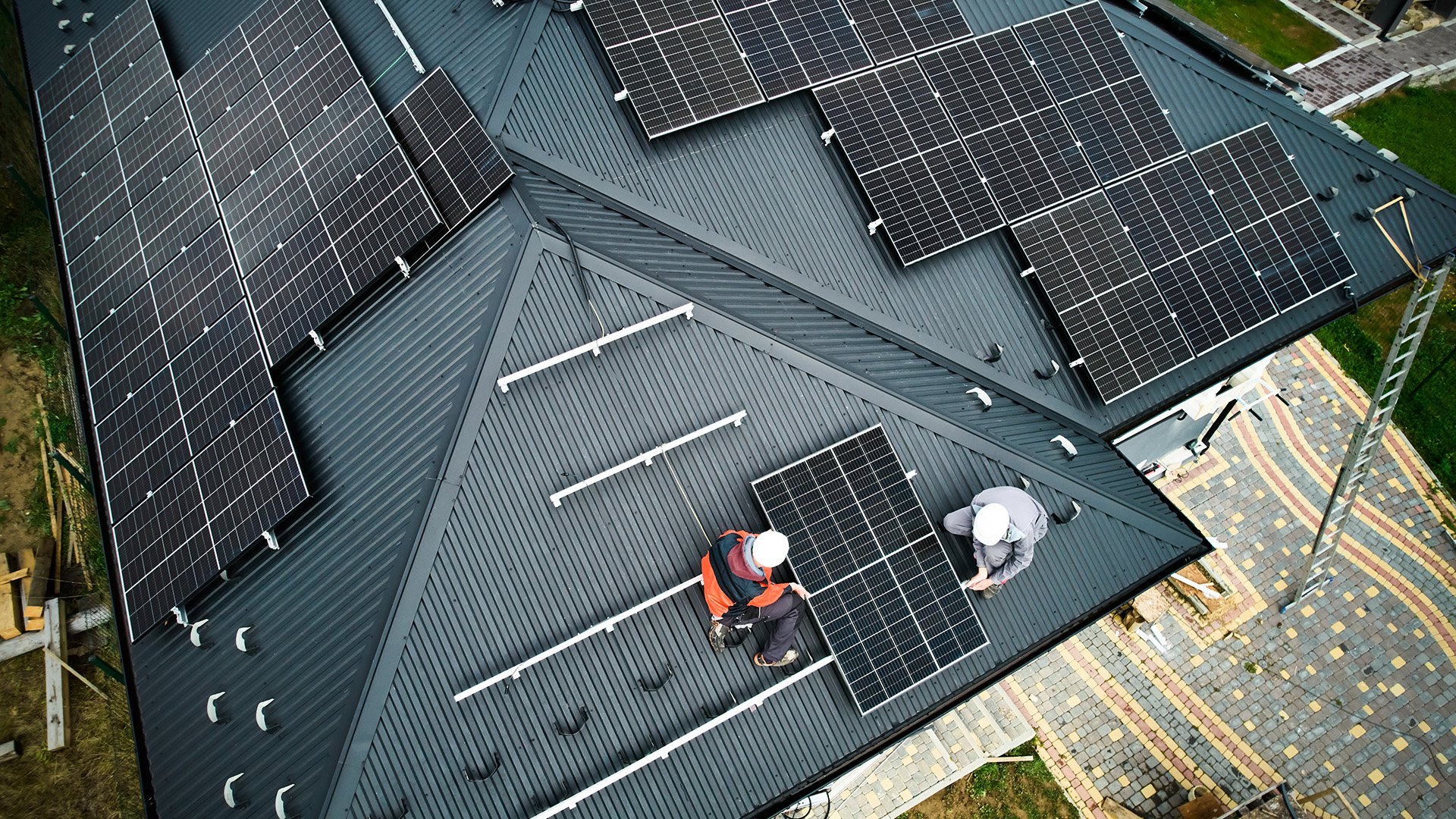 The Next Frontier in Going Green: Solar Panel Recycling